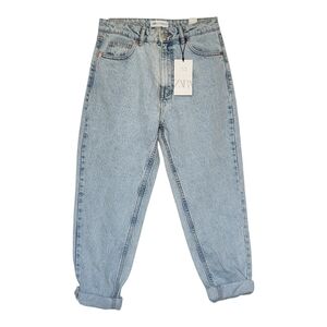 Zara Women's High Rise Mom Fit Denim Jeans in Light Blue Size 6 NEW